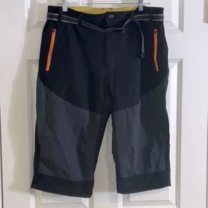 Faskunoie 3/4 Capri Cargo Shorts NWT